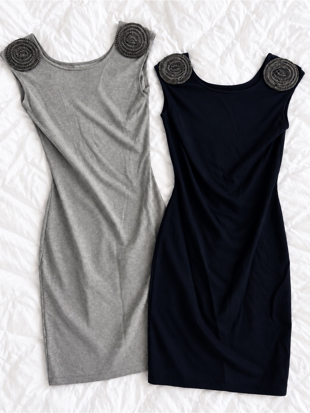 Size 1 Ted Baker Women’s Lot of 2 Grey Navy Spiral Rosette Sheath Dresses